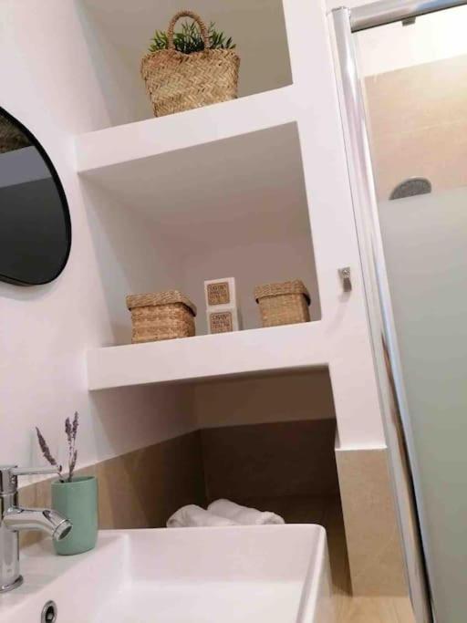 Magnifique Appartement T4, Plage Des Catalans マルセイユ エクステリア 写真