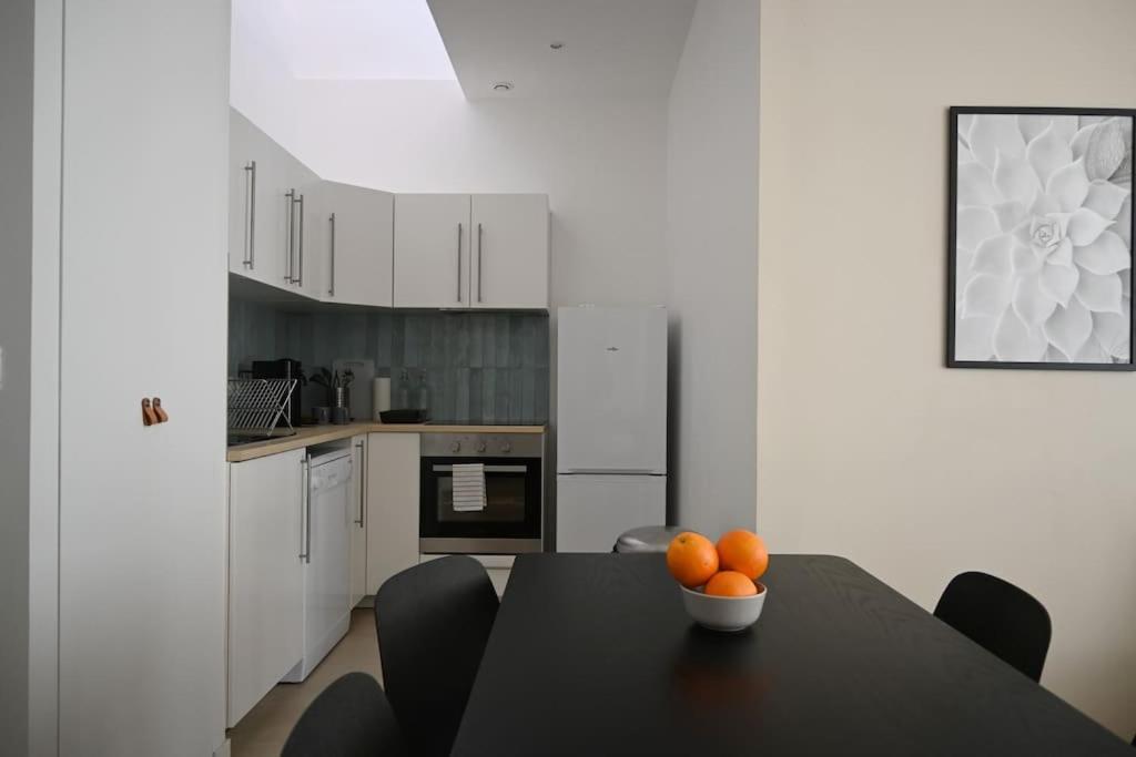 Magnifique Appartement T4, Plage Des Catalans マルセイユ エクステリア 写真